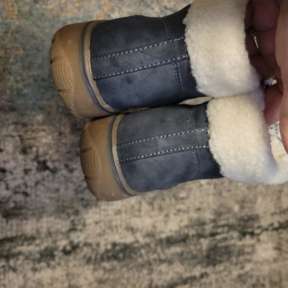 Everly Cream and Blue Lined Boots Size 9 Worn Once - Picture 4 of 7